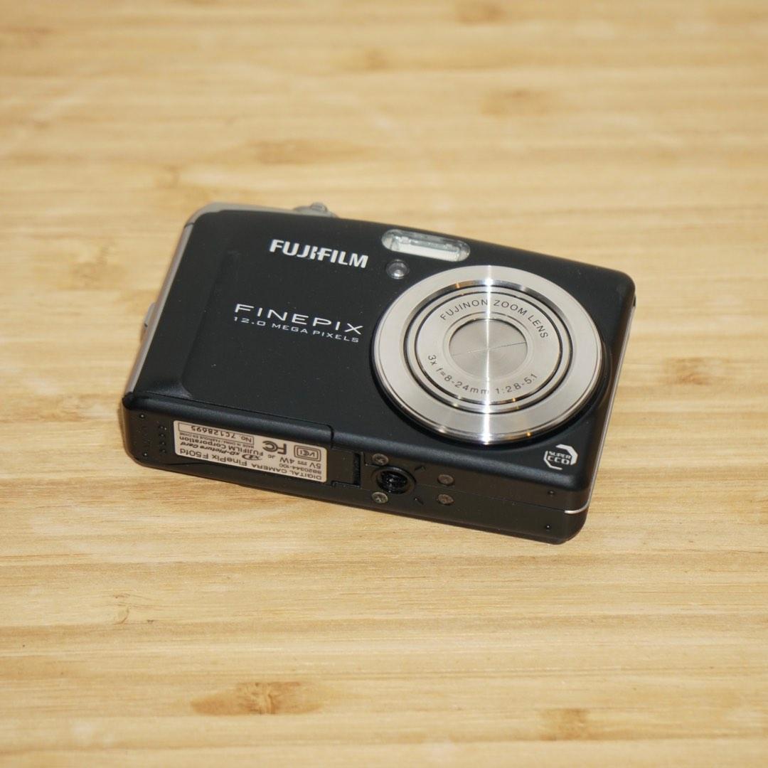 美品！FUJI FILM FinePix F50fD （）-