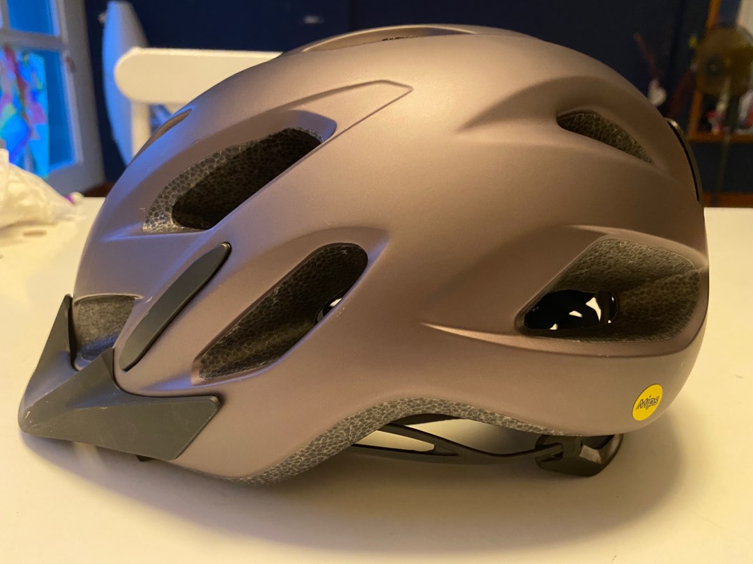 Giant compel 2025 mips helmet