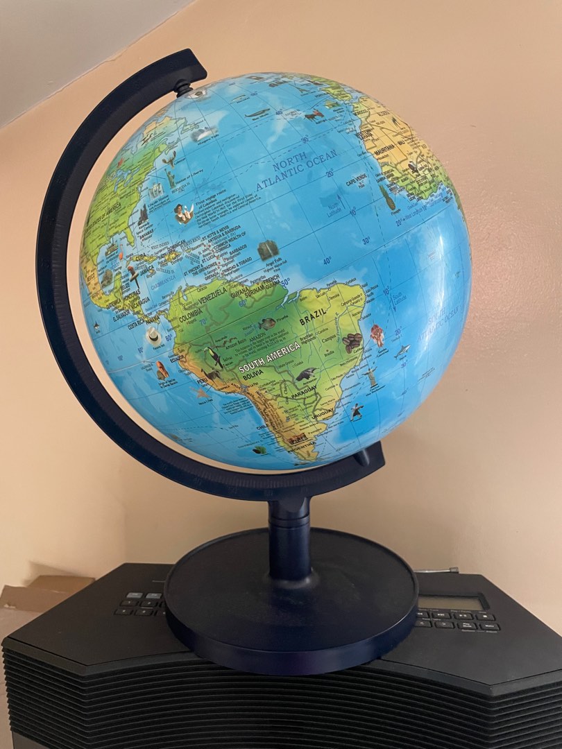 Globe / Earth model Montessori Toy and Teaching Material, Hobbies