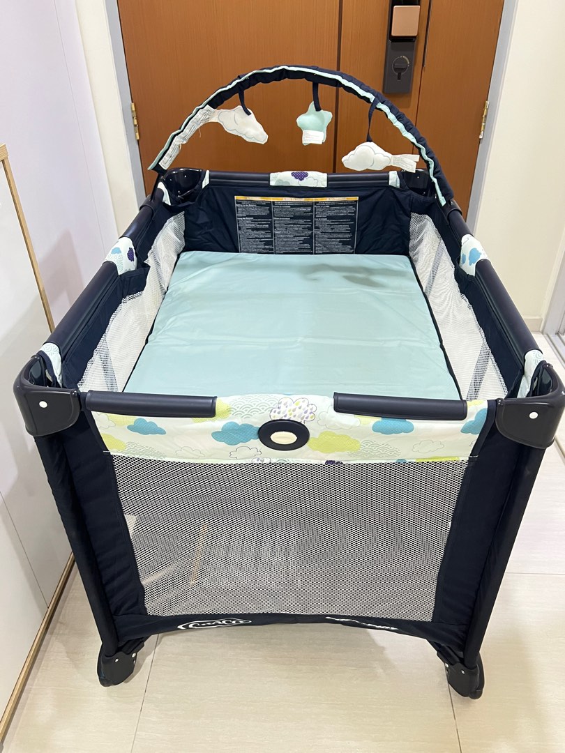 Graco Playpen, Babies & Kids, Baby Nursery & Kids Furniture, Cots
