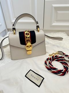 （分類：）位於 。 由 Natalieww 提交（商品編號 1192546093，圖片 1）。簡介： 。