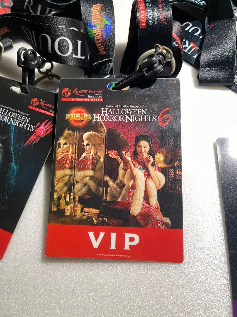 HHN USS Halloween Horror Nights Flashing Skull lights lanyard see video