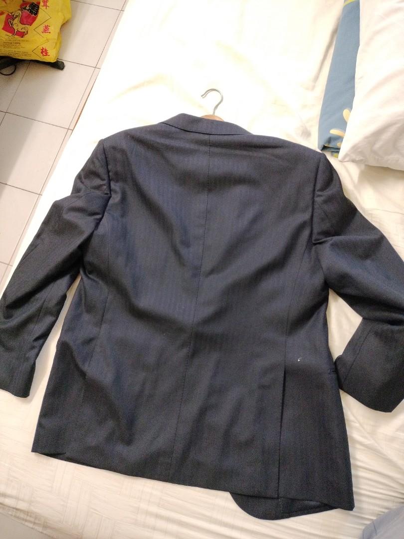 Hilton Jacket, Men's Fashion, Coats, Jackets and Outerwear on Carousell