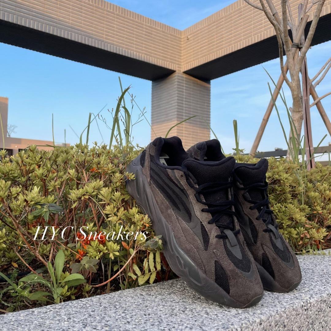 HYC] ADIDAS YEEZY BOOST 700 V2 VANTA 全黑反光US12 FU6684 裸鞋$6500