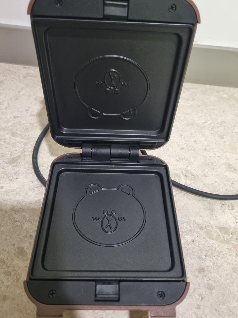 Joyoung Line Friends sandwich maker, TV & Home Appliances, Kitchen