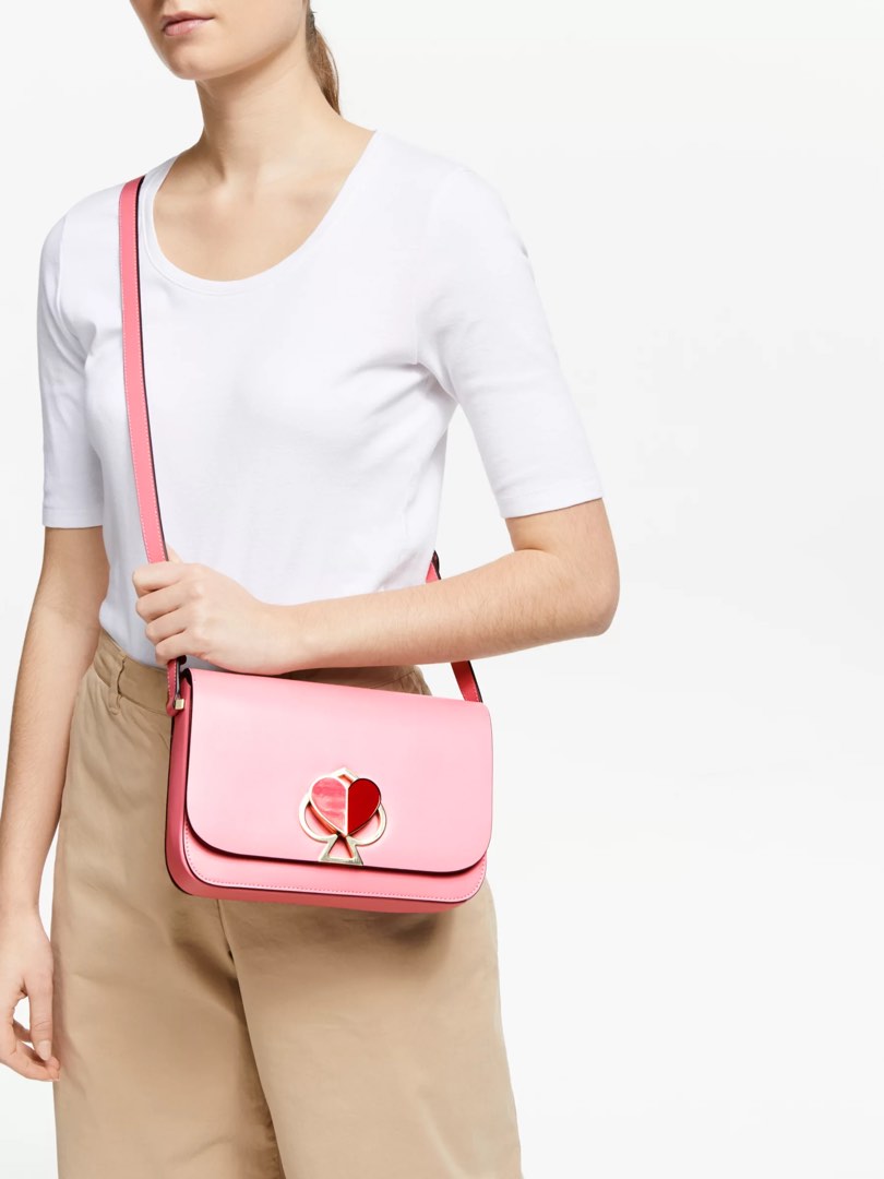 Nicola Twistlock Medium Rococo Pink Shoulder Bag