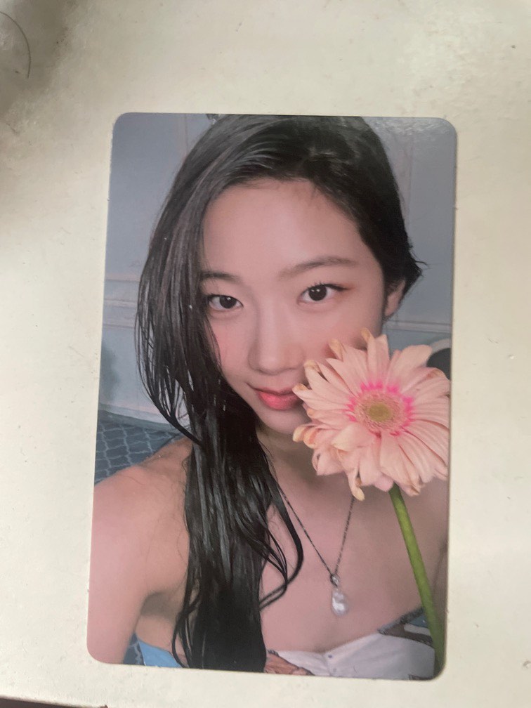 Kazuha Card official Fearless 11, Hobbies & Toys, Memorabilia