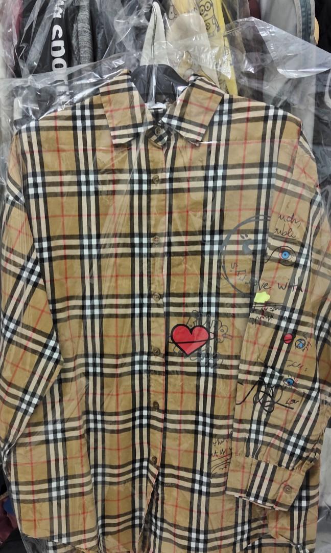 Kemeja burberry original Fesyen Pria Pakaian Atasan di Carousell