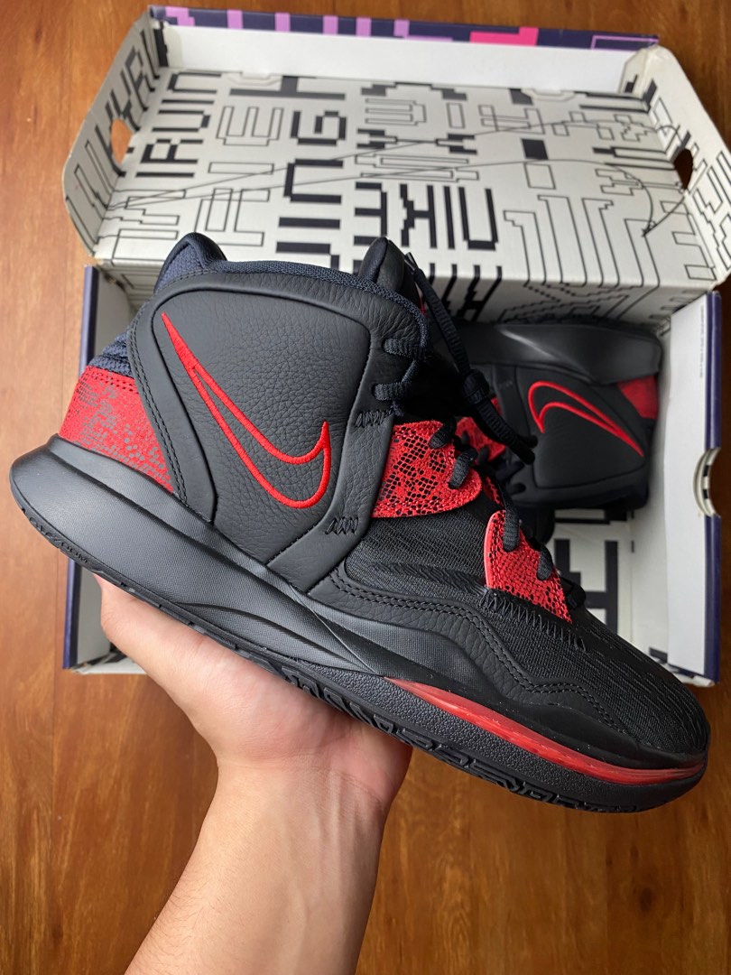 bred kyrie