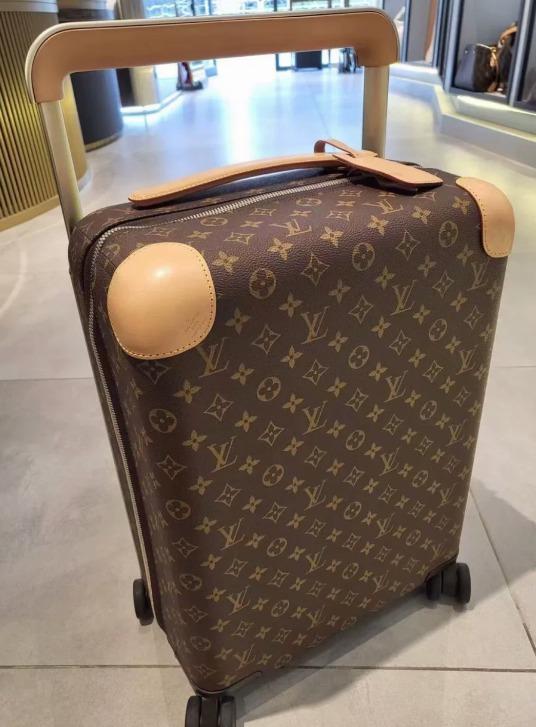 Lv carry on sale on
