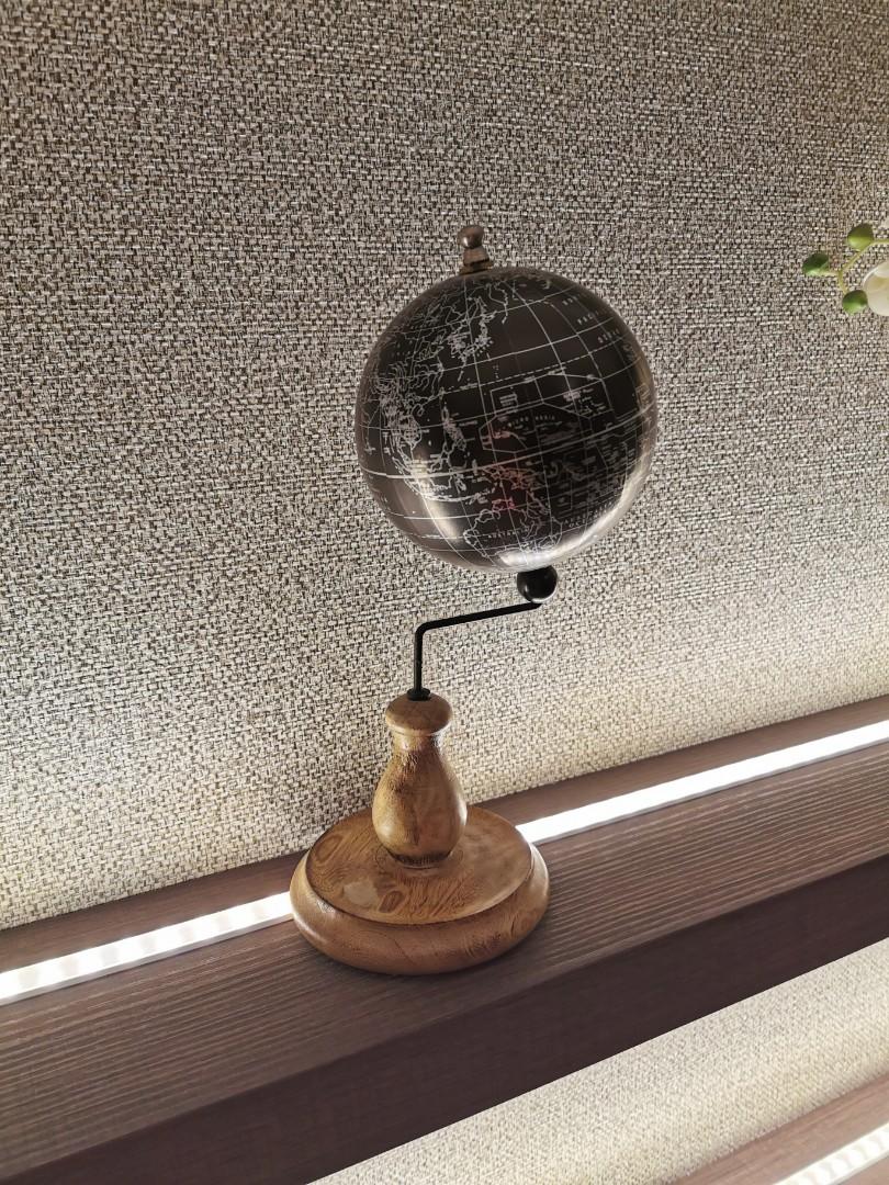 Display Mini World Mini Globe World Rotating display set, Furniture & Home Living, Home ...