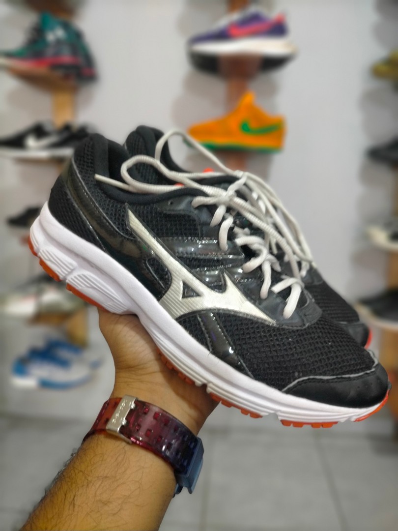 Sepatu 2025 mizuno x10