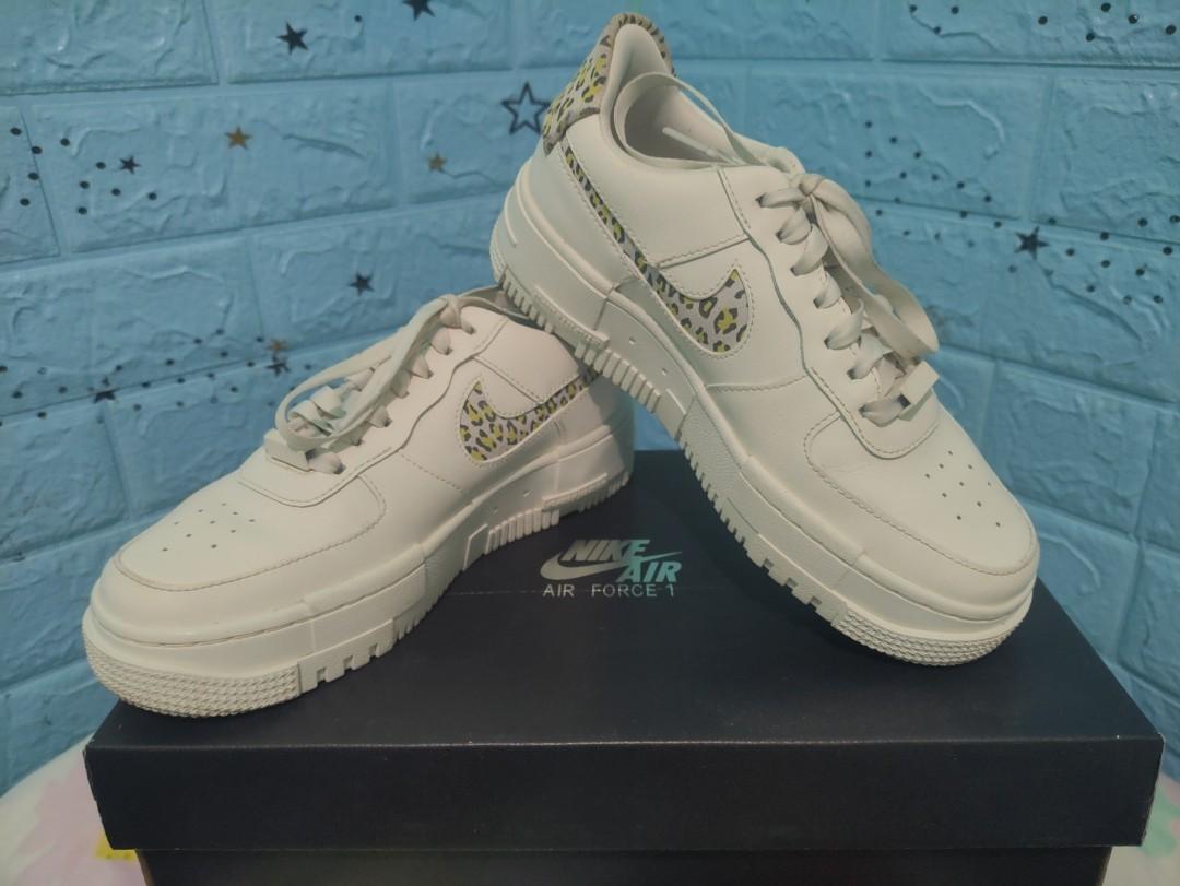 wmns air force 1 pixel se