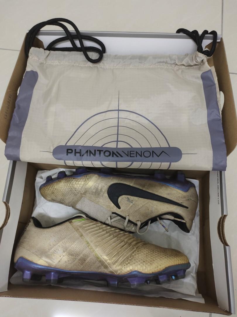nike phantom venom wide feet