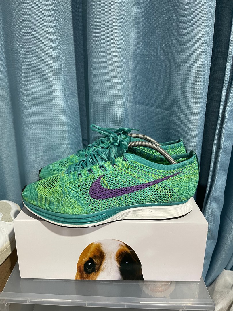 mens nike racer