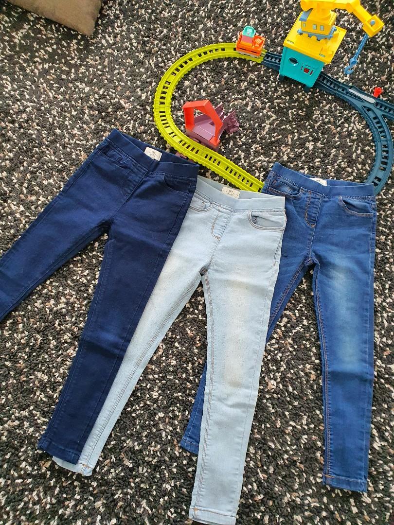 Juniors' & Teens' Jeans