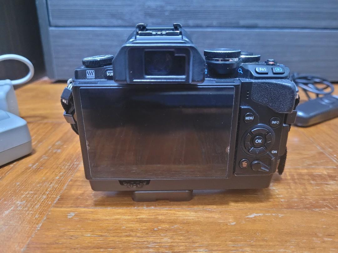 OLYMPUS OMD EM10 (MARK I), Photography, Cameras on Carousell