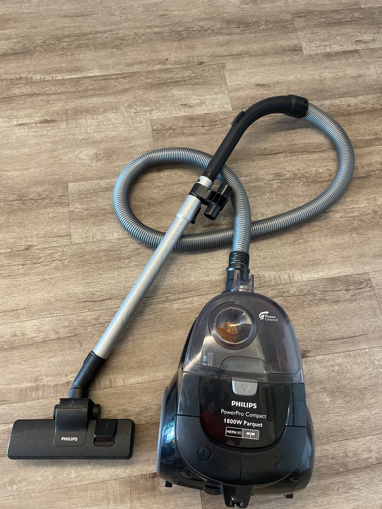 Philips PowerPro Compact 1800W Parquet, TV & Home Appliances, Vacuum ...