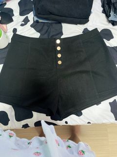 (Category: ) located in . Submitted by Saunalala (Listing ID 1192550529, Image 1). Description: .