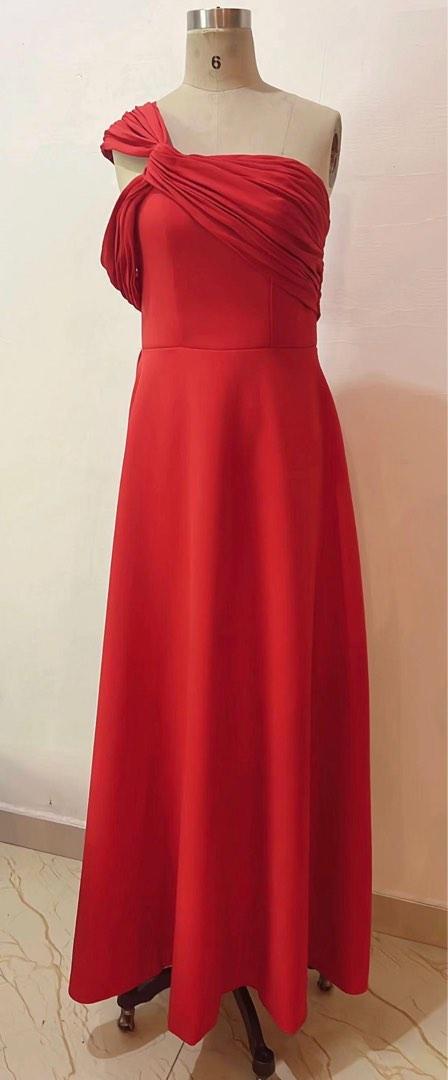 Glamorous gown shop