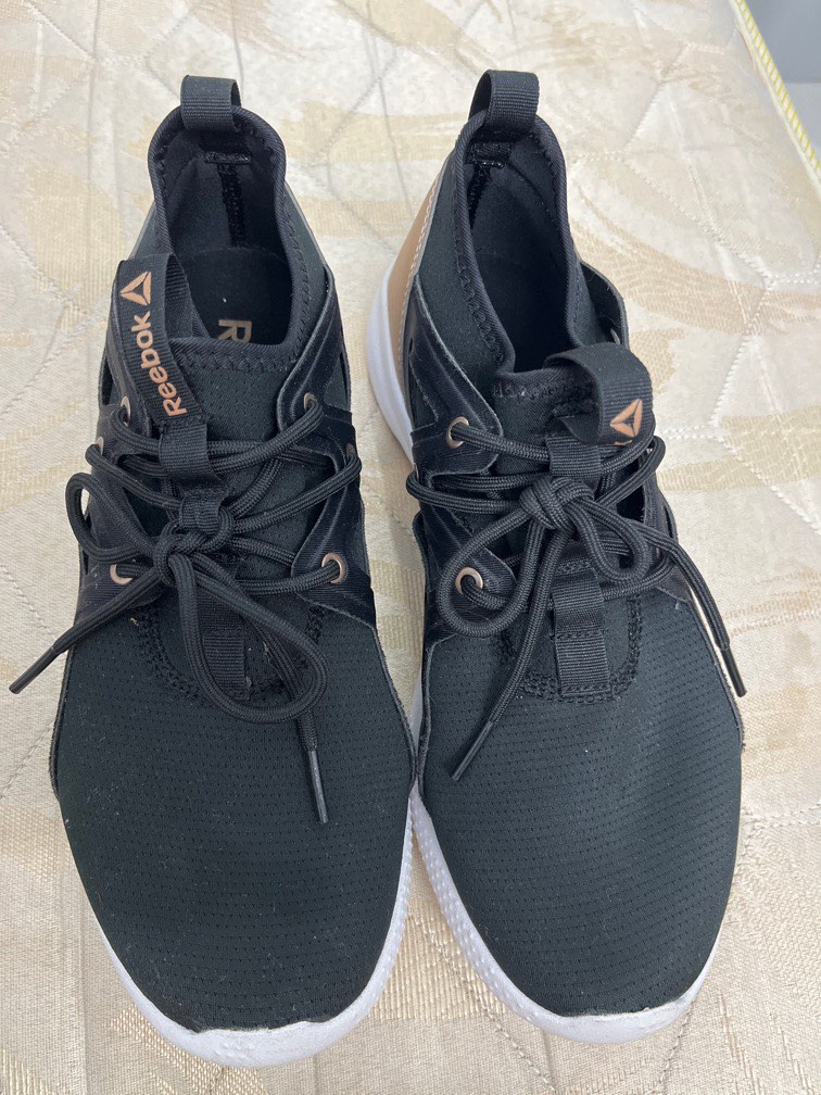 Reebok Womens Shoes Cardio Motion Rose Gold Gym Indoor Yoga