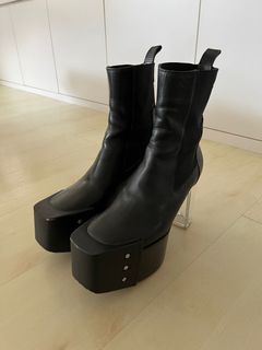 (Category: ) located in . Submitted by shoesandthings (Listing ID 1192517466, Image 1). Description: .