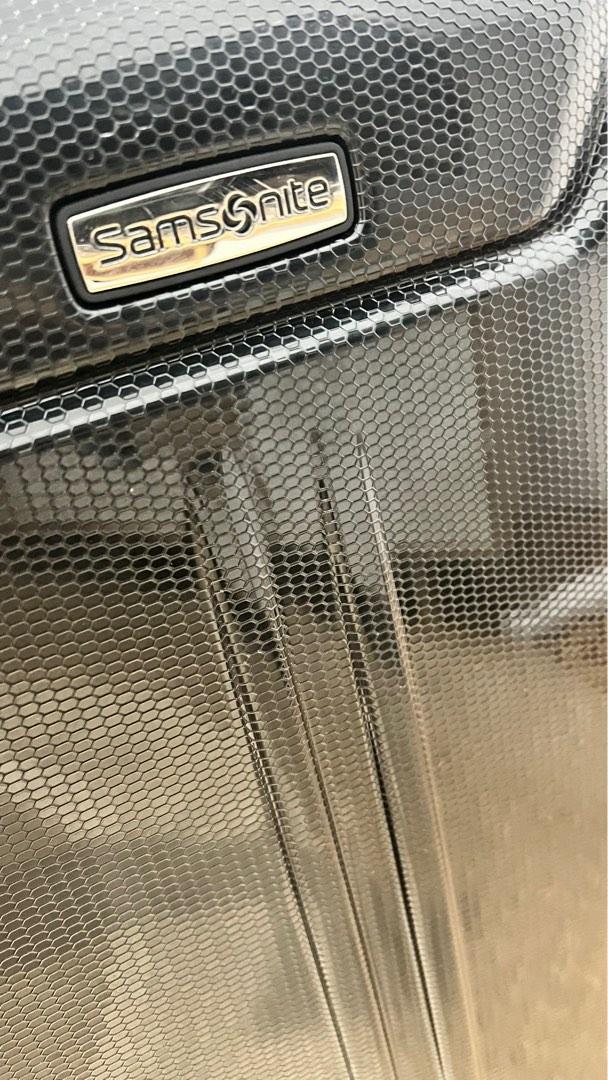 Rush!! SAMSONITE PLANO SPINNER LUGGAGE 22 INCHES CABIN, Hobbies & Toys