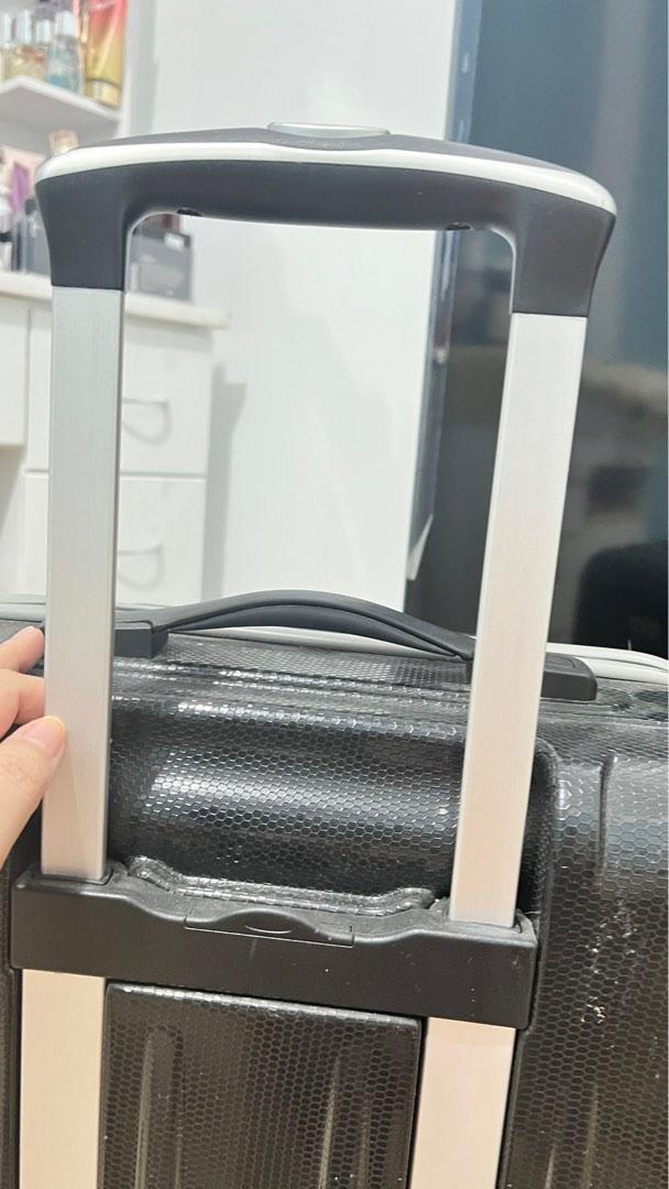 Rush!! SAMSONITE PLANO SPINNER LUGGAGE 22 INCHES CABIN, Hobbies & Toys