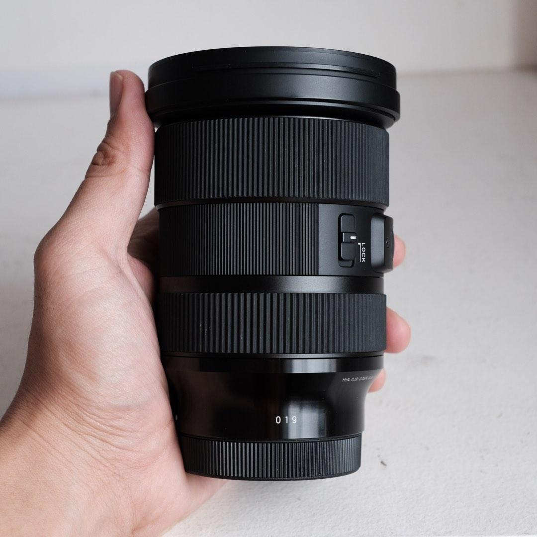 Sigma 2470mm F2.8 Lmount, Photography, Lens & Kits on Carousell