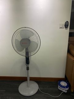 (Category: ) located in . Submitted by lelong2cheap2 (Listing ID 1192604718, Image 1). Description: .