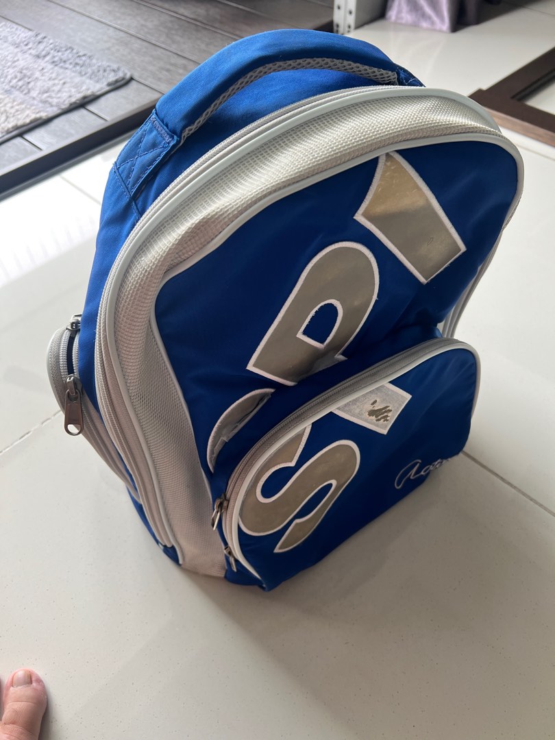 SPI Ergo school bag, Sports Equipment, Other Sports Equipment and