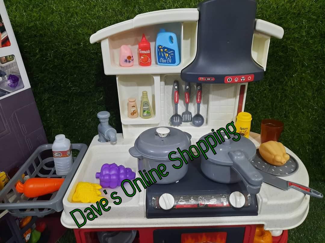 Spraying Mist Kitchen Set, Hobbies & Toys, Toys & Games on Carousell