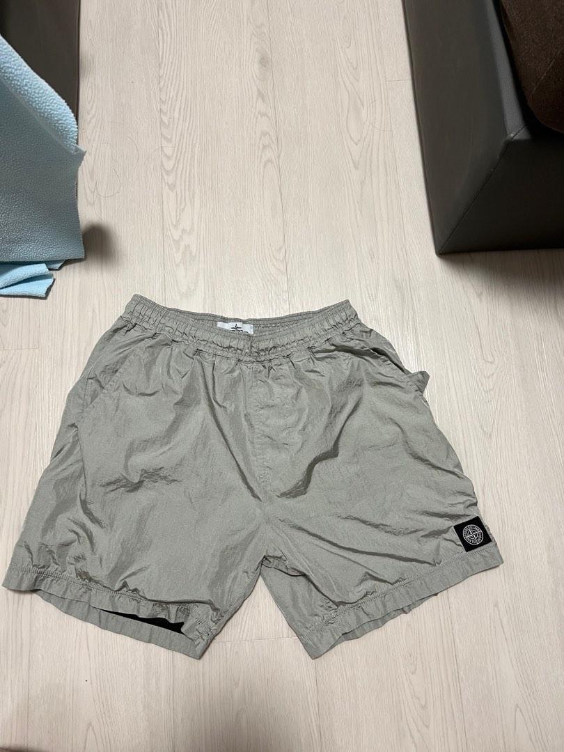 Stone island reflective shorts top