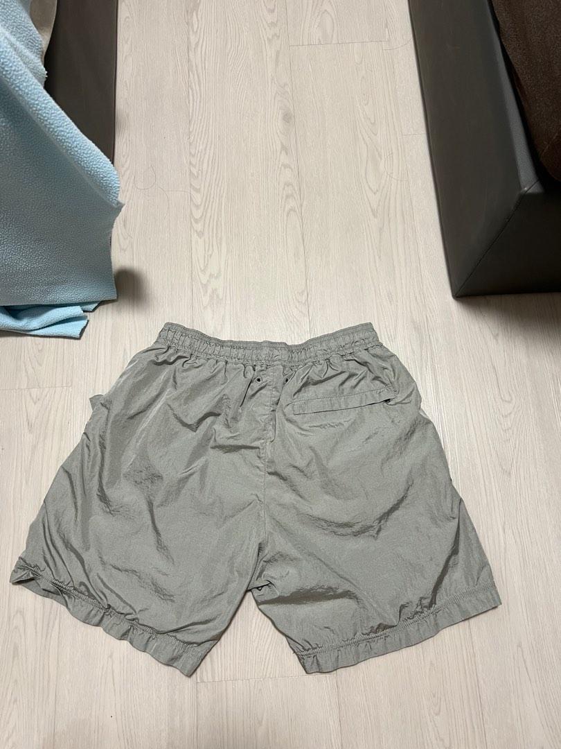 Stone island reflective shorts hotsell
