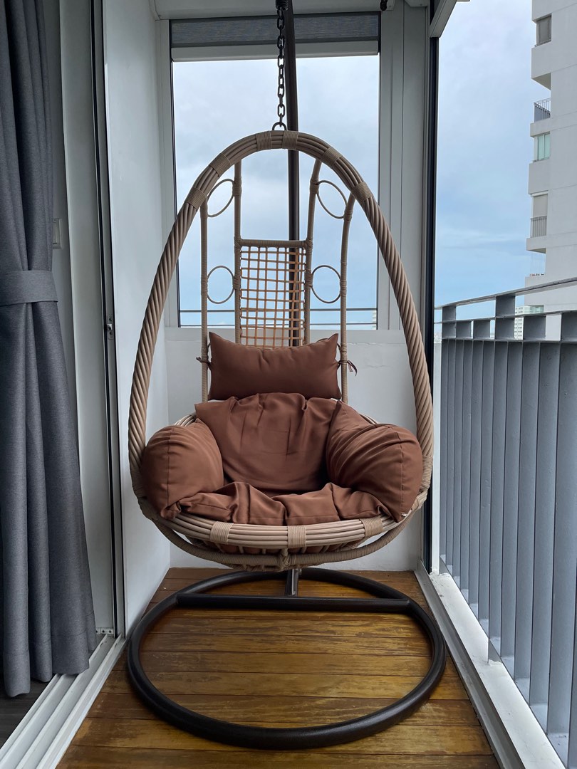 Swing Chair, Furniture & Home Living, Furniture, Other Home Furniture