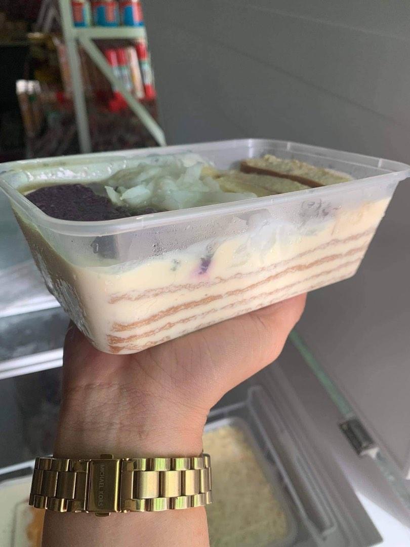 Three Flavored Graham Cake (Category: Homemade Bakes) located in Manila. Submitted by foodhaveit24 (Listing ID 1192527622, Image 3). Description: loc: holy spirit qc KALAKAL FOR WEDNESDAY‼️ CUT OFF TUESDAY 11:00pm❗️ ✴️TRIO GRAHAMCAKE ✴️ ✅UBE ✅MACAPUNO ✅LECHEFLAN SA MGA DI PA NATITIKMAN TIKMAN NYO NADAW😝 ✅750ML NAPO YAN 4LAYERS! HALOS PUNUAN NA😃 👉🏻210 pesos lang yarn Sulit na sulit!🫰🏻.
