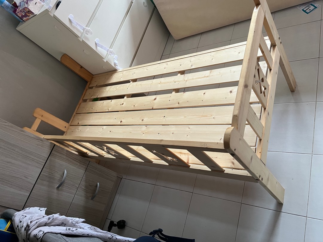 Toddler bed extension, Babies & Kids, Baby Nursery & Kids Furniture