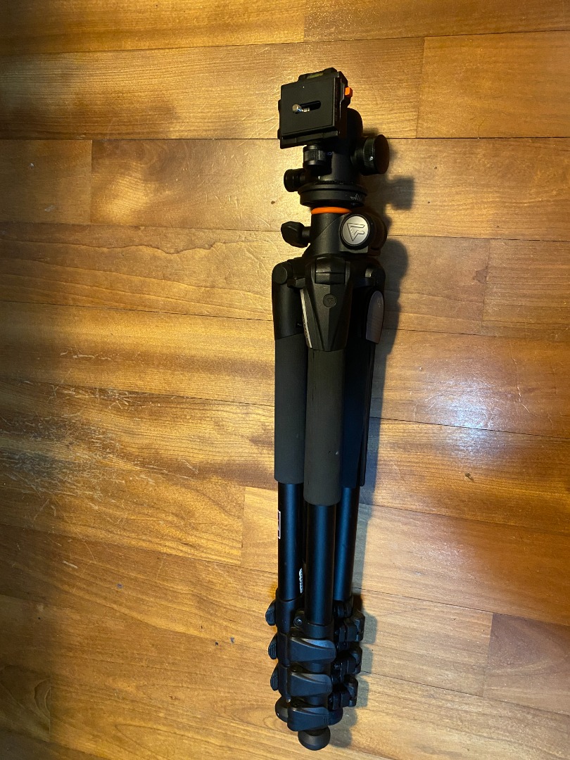 Tripod Vanguard Alta Pro 264AT + Head SBH100, Photography, Photography