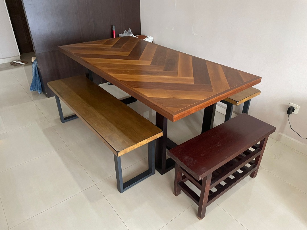 Used Dining Table in good condition, Furniture & Home Living, Furniture, Tables & Sets on Carousell