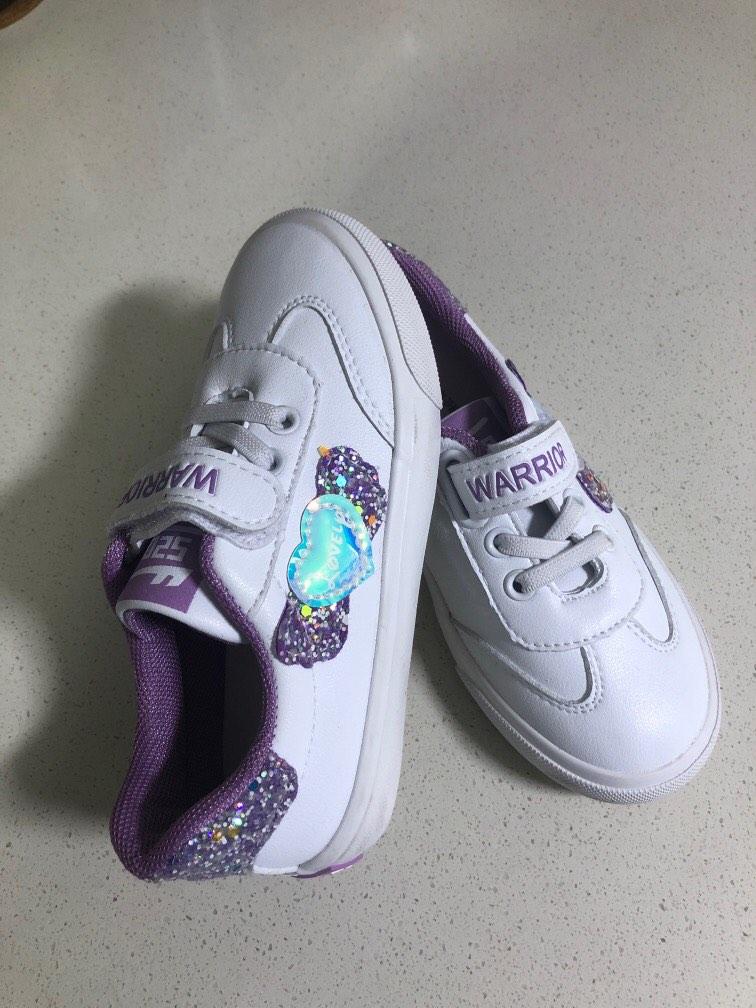 childrens nike velcro shoes