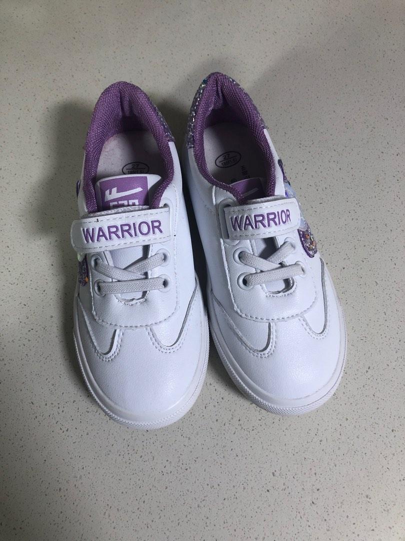 childrens nike velcro shoes