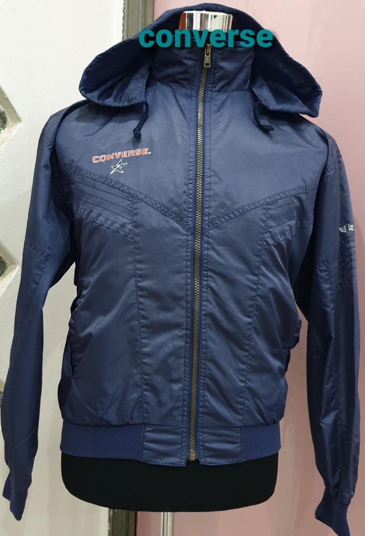 Jaket hoodie converse 2025