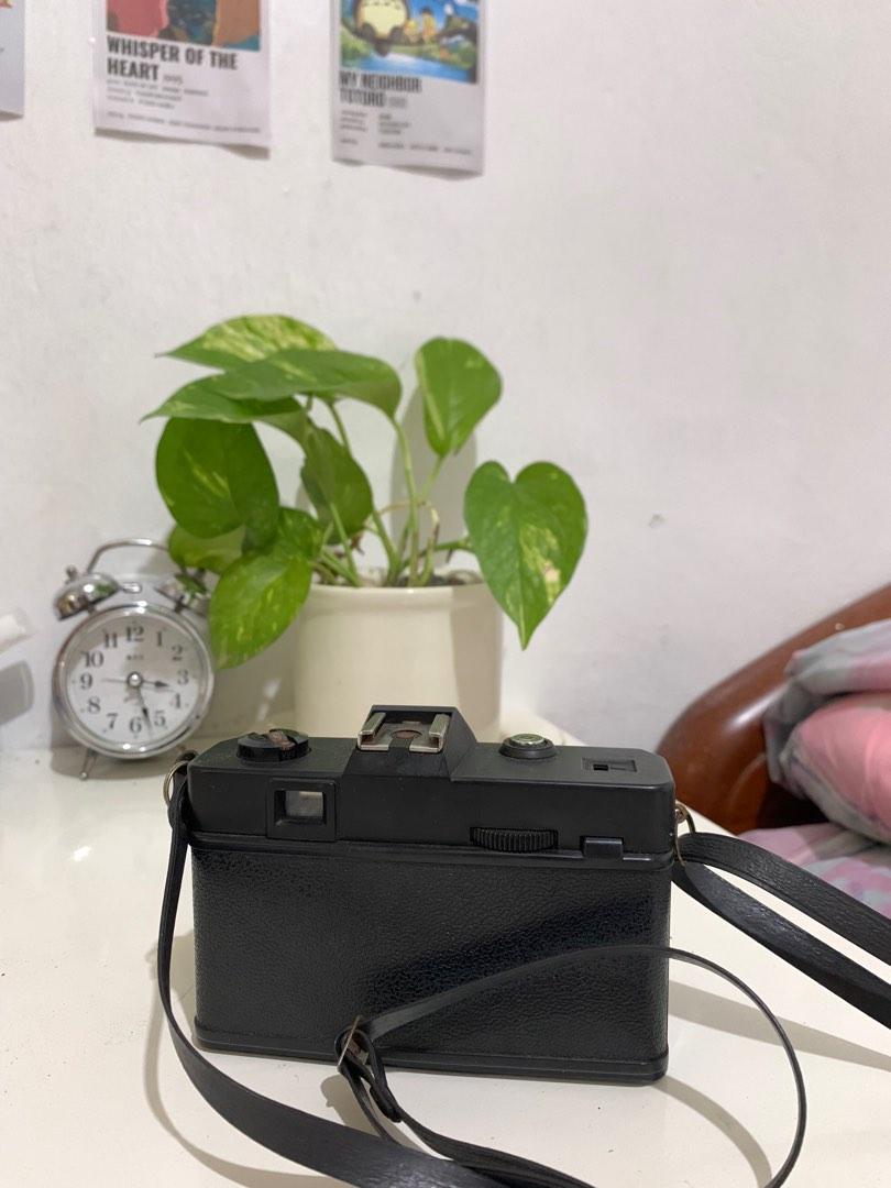 FLASH SALE Welica W11 Toy Film Camera, Photography, Cameras on Carousell