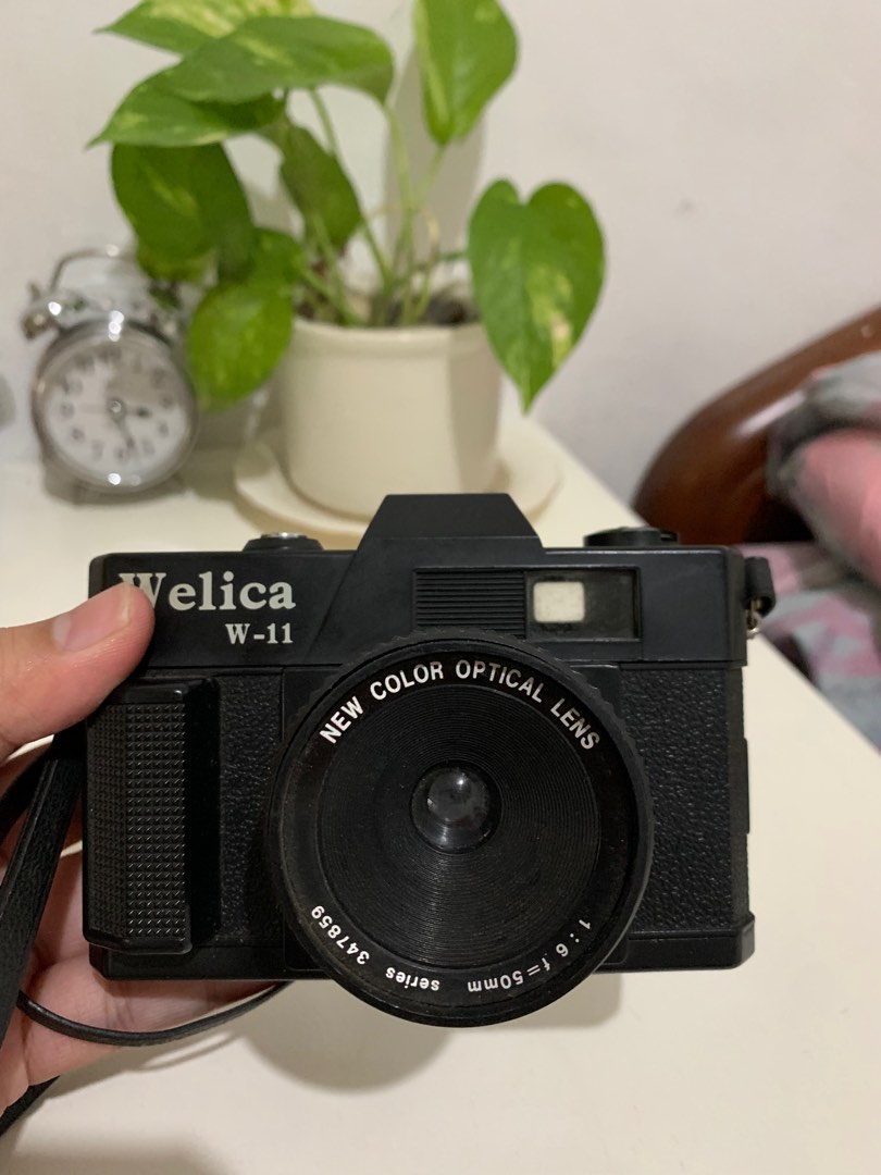 FLASH SALE Welica W11 Toy Film Camera, Photography, Cameras on Carousell