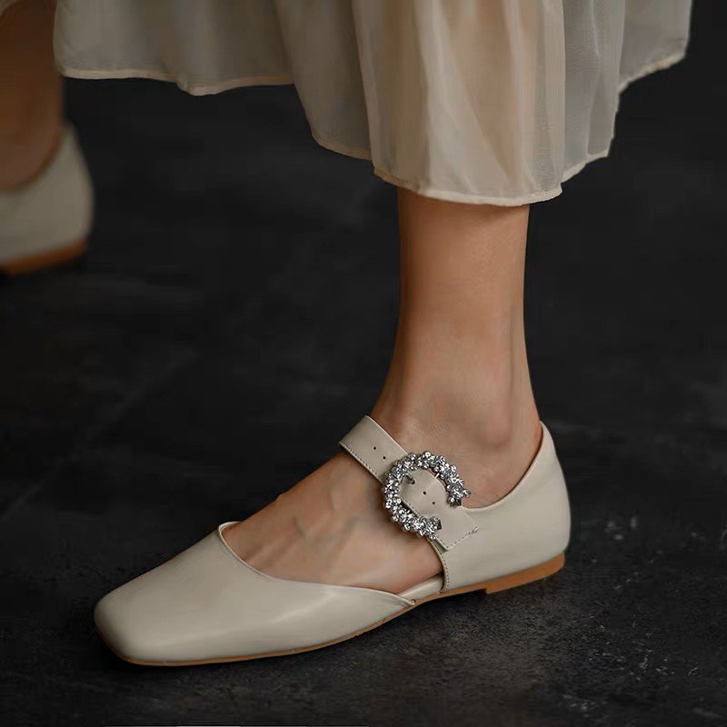 White mary jane hotsell flats