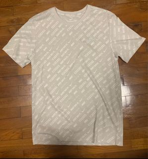 (Category: ) located in . Submitted by oopa1 (Listing ID 1192620987, Image 1). Description: .