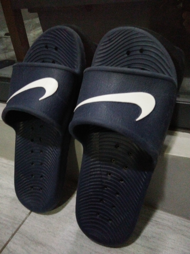 Dark blue nike slides store