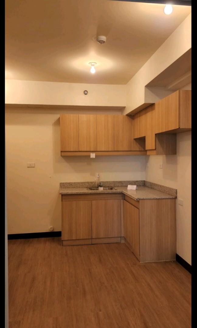 1BR condo Brixton Place Kapitolyo, Pasig, Property, For Sale