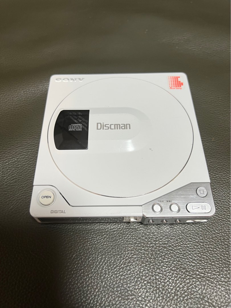 T2512-429 【希少】 【美品】 SONY D-150 ソニー ポータブルCD