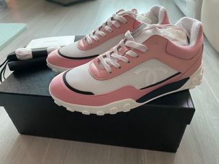 （分類：）位於 。 由 missphxarya 提交（商品編號 1192735843，圖片 1）。簡介： 。